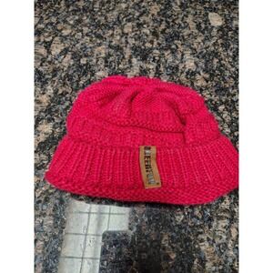 Queenfur Women's Knit Pom Pom Beanie Winter Hat Red